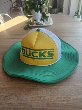 Oregon DUCK Cowbucker Bucket Hat